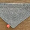 Bandana pour chien avec broderie "fashionista"