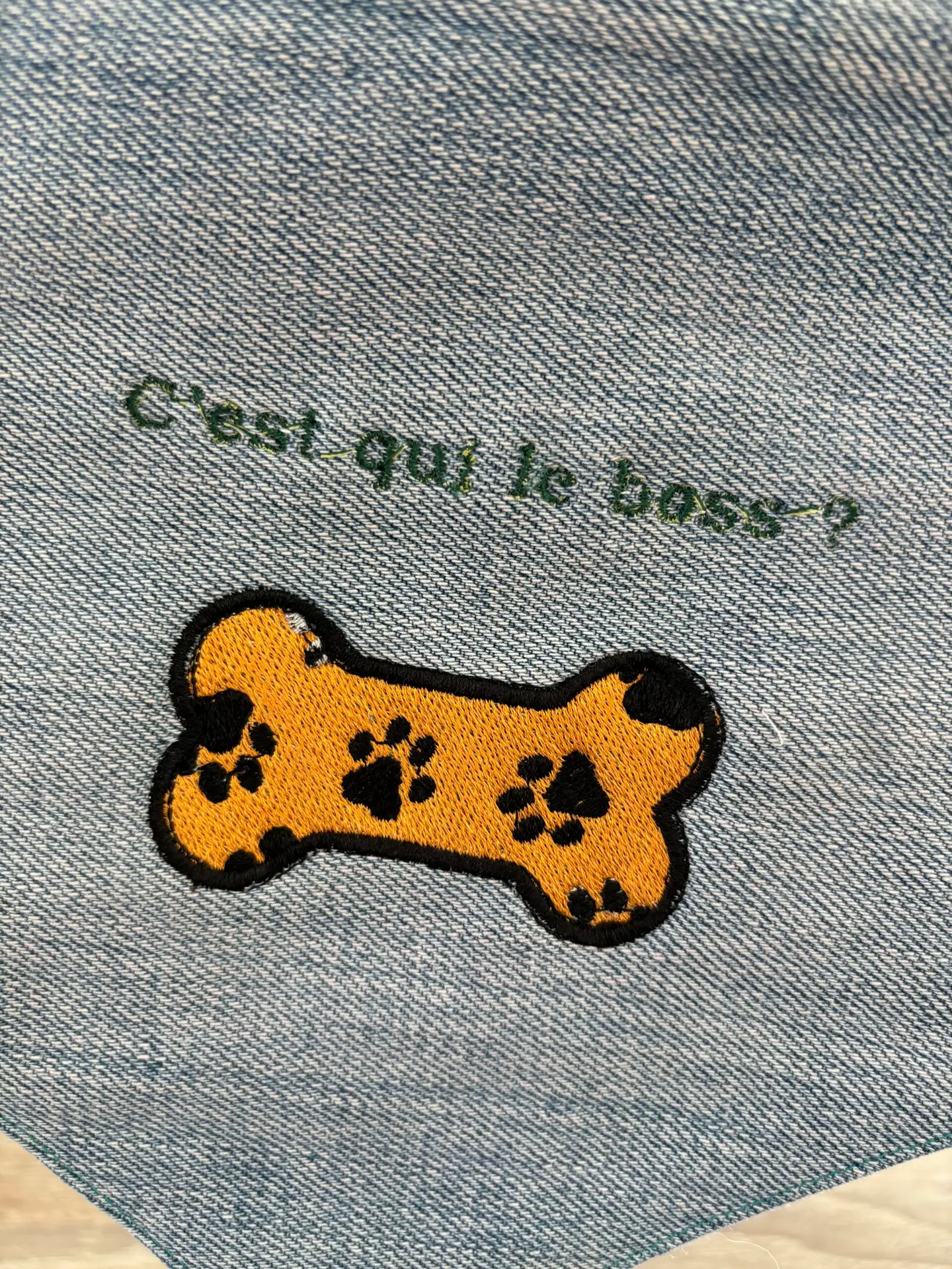 Bandana avec broderie c'est qui le boss