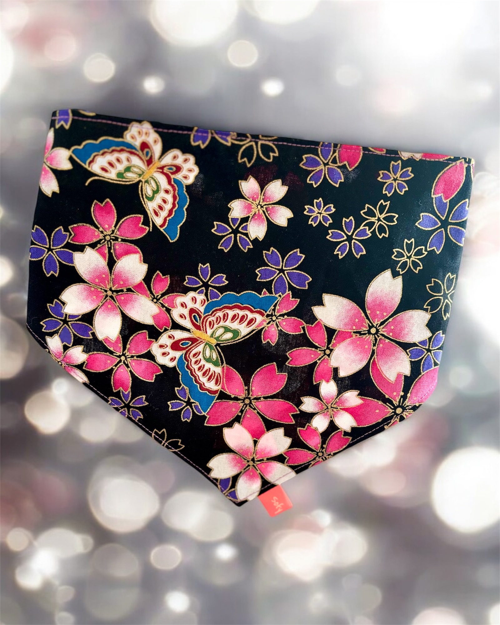 Bandana fond noir grosses fleurs