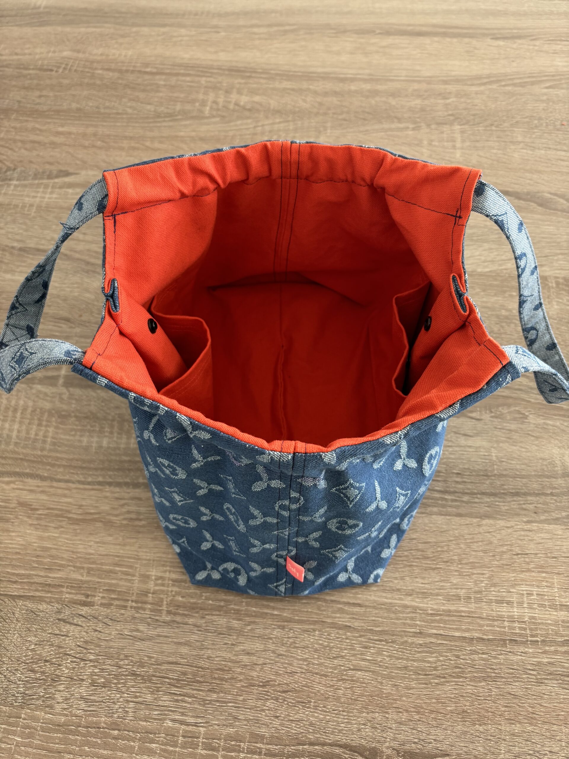 Sac à main, tissu imitation Vuitton